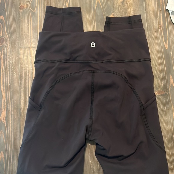 Lululemon invigorate legging that is not made anymore - Picture 3 of 4